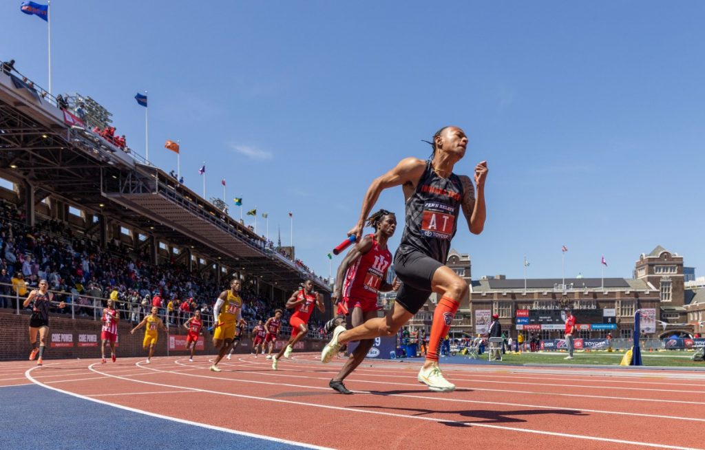 100-year-old breaks 100m record at Penn Relays - NBC Sports